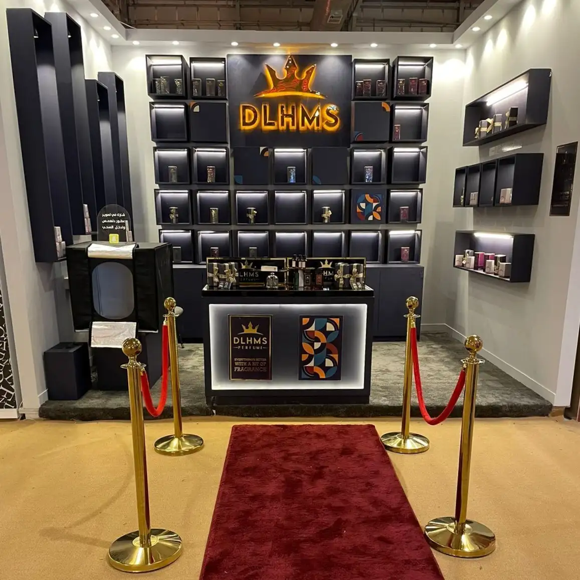 تنفيذ سر الابهار في وجهة الرياض _معرض العطور.jpg